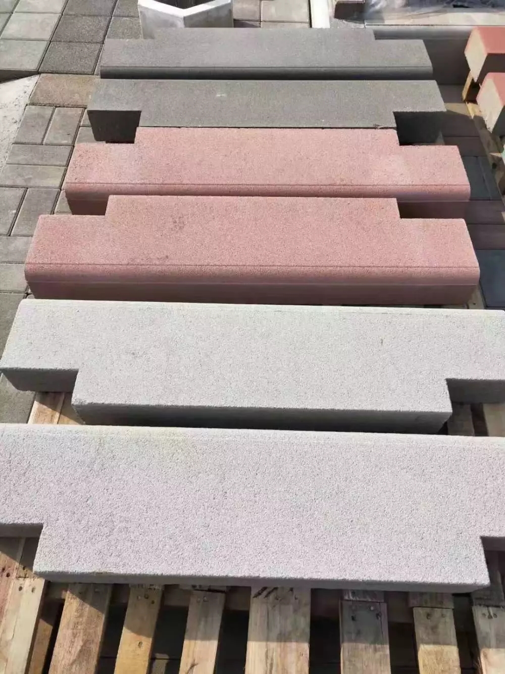 仿石路沿石